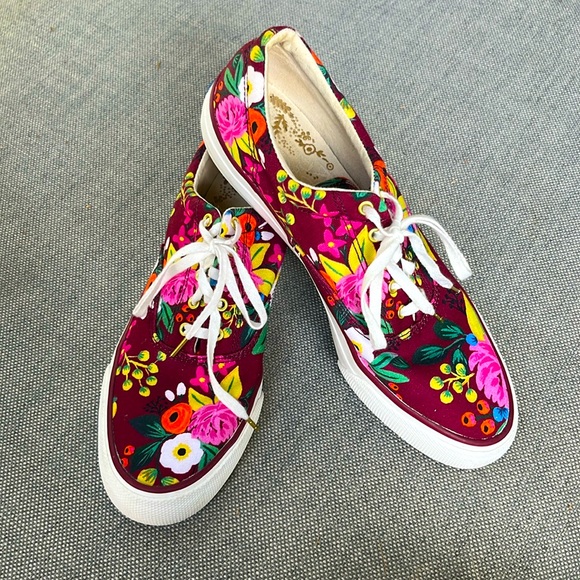 Vans floral canvas shoe - Picture 1 of 5